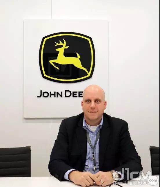 赢战中国市场 约翰迪尔携建筑工程用机械惊艳亮相2018上海宝马展