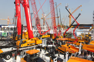 2018年工程机械行业分析 '四化'结合推进全球化扩张与建筑工程用机械销售展望